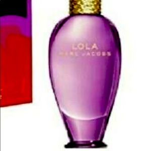 Marc Jacobs LOLA perfume